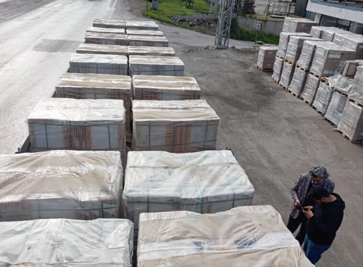 DEFOLU FAYANS SERAMİK İSTANBUL